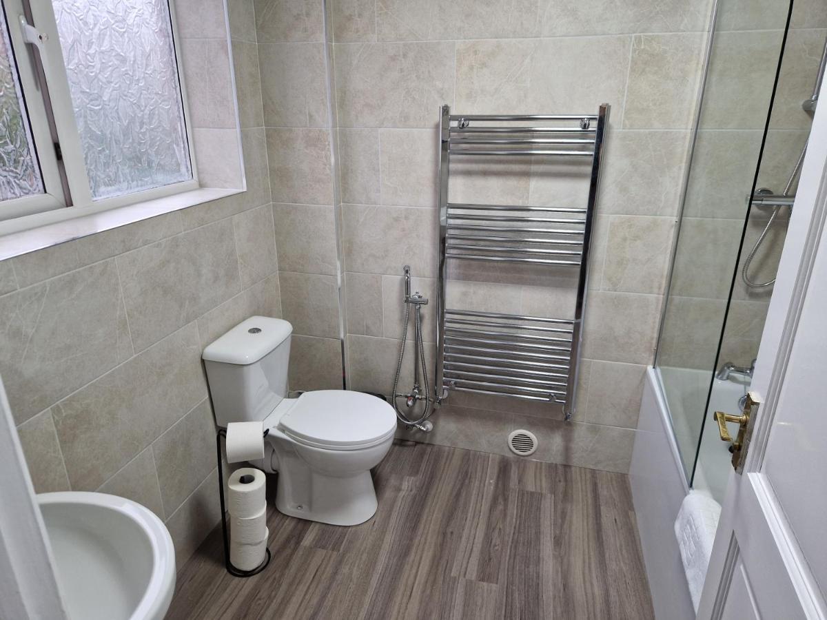 Birtley'S Diamond 3 Bed Apt, Sleeps 6 Guests Birtley  Ngoại thất bức ảnh