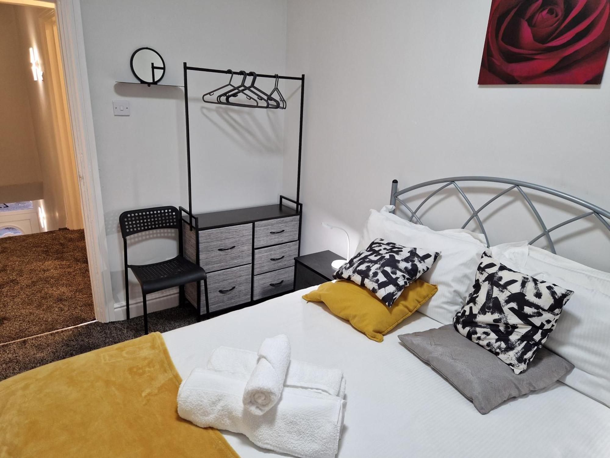 Birtley'S Diamond 3 Bed Apt, Sleeps 6 Guests Birtley  Ngoại thất bức ảnh